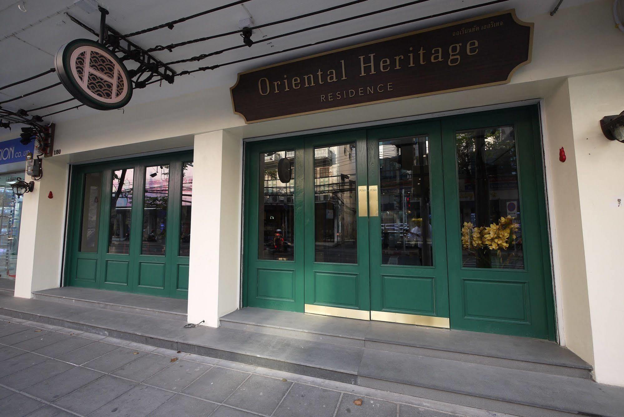 Oriental Heritage Residence Bangkok Bagian luar foto